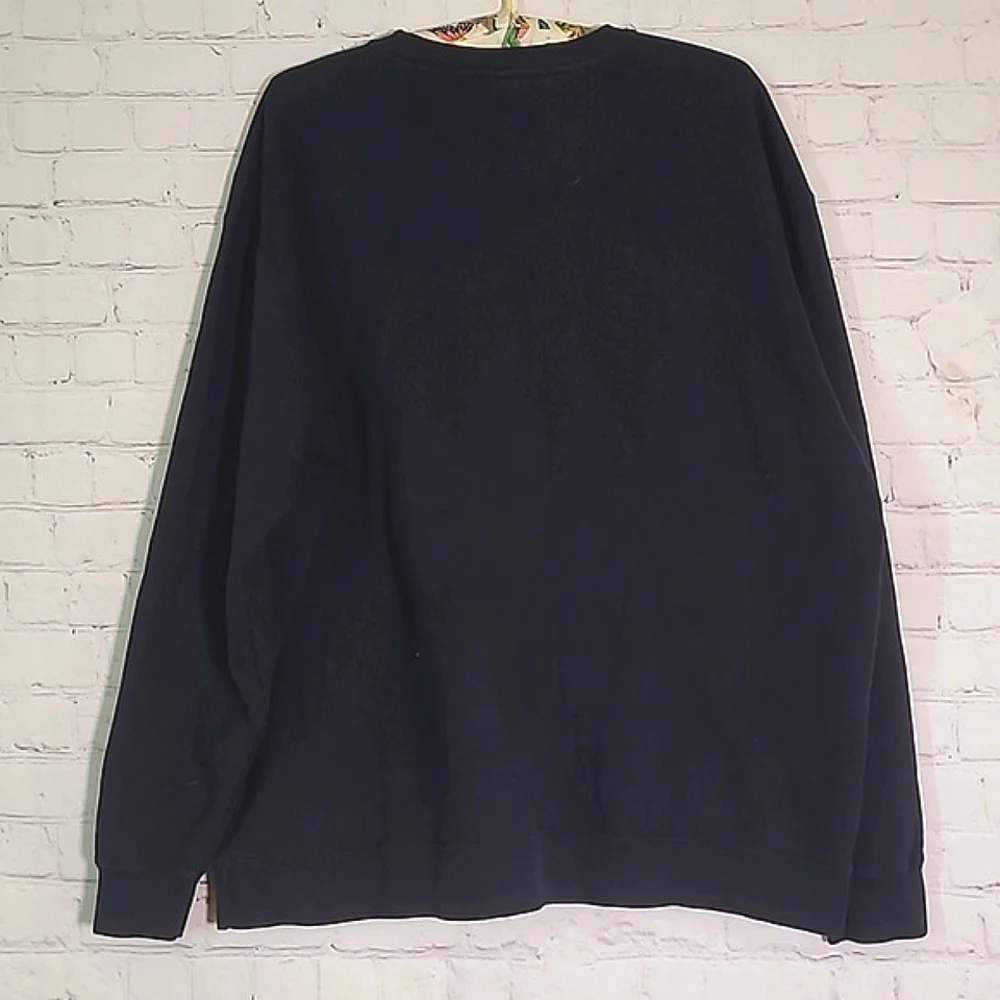 NWOT Disney Cruella Crewneck Black Red Print Ring Spun Sweater Womens Size 2XL - Picture 12 of 16